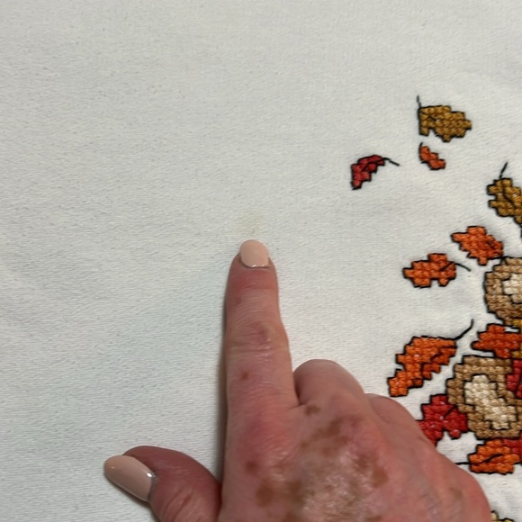 Hunt Club Fall Novelty Embroidered‎ Leaves Bear Crewneck Sweatshirt Size Medium - Picture 8 of 12